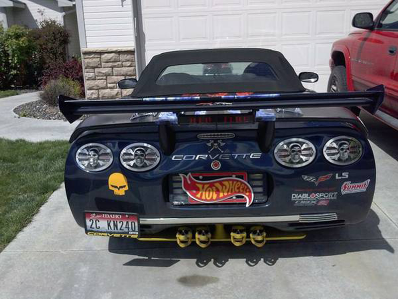 Illustration for article titled This Craigslist Corvette Is A Tragic Monster